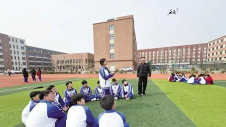 龙华区博雅实验小学