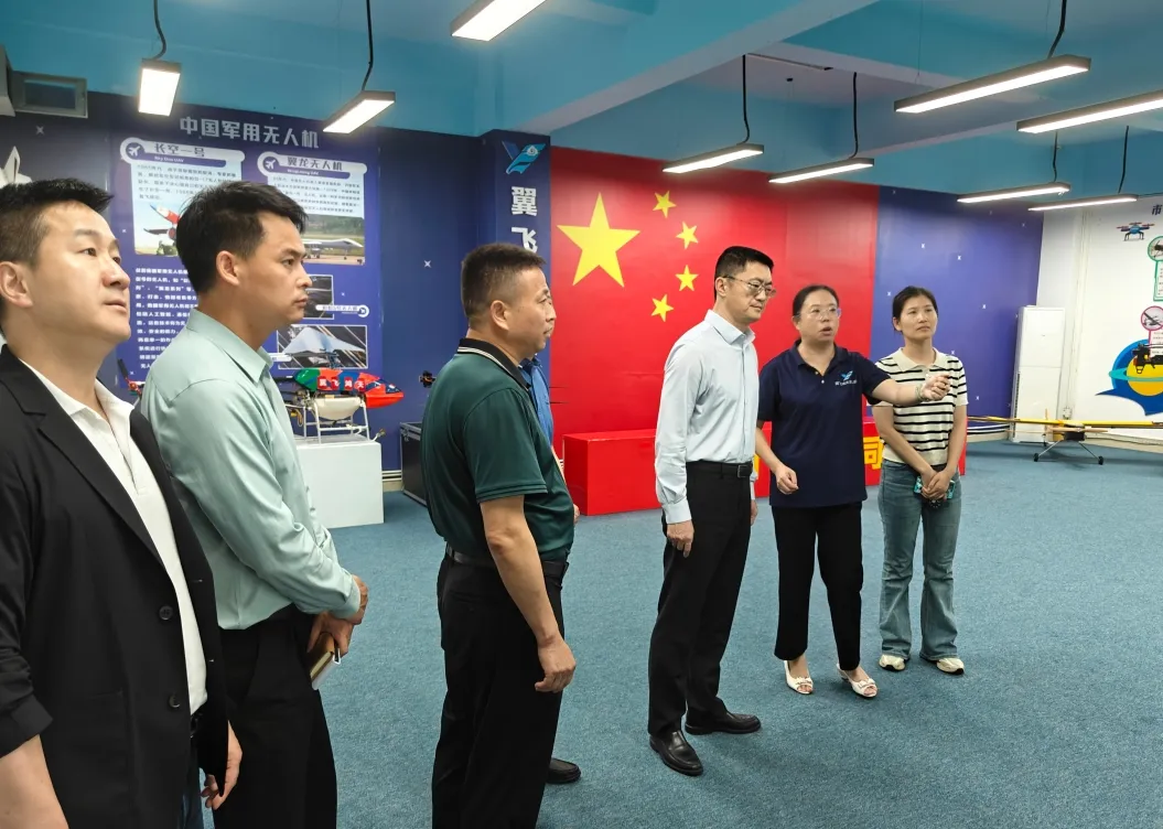 市退役军人事务局调研龙华区军创企业：科技赋能，彰显军人担当