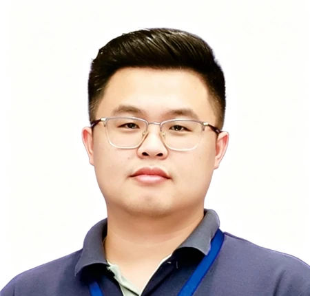 李博