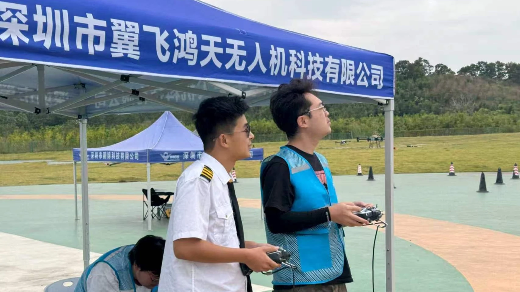雨天、大风天无人机能飞吗？极端天气飞行安全手册
